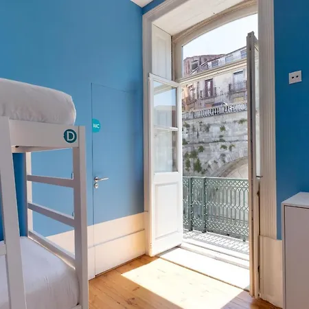 Hostal Guest *