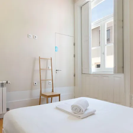 بيت شباب Guest